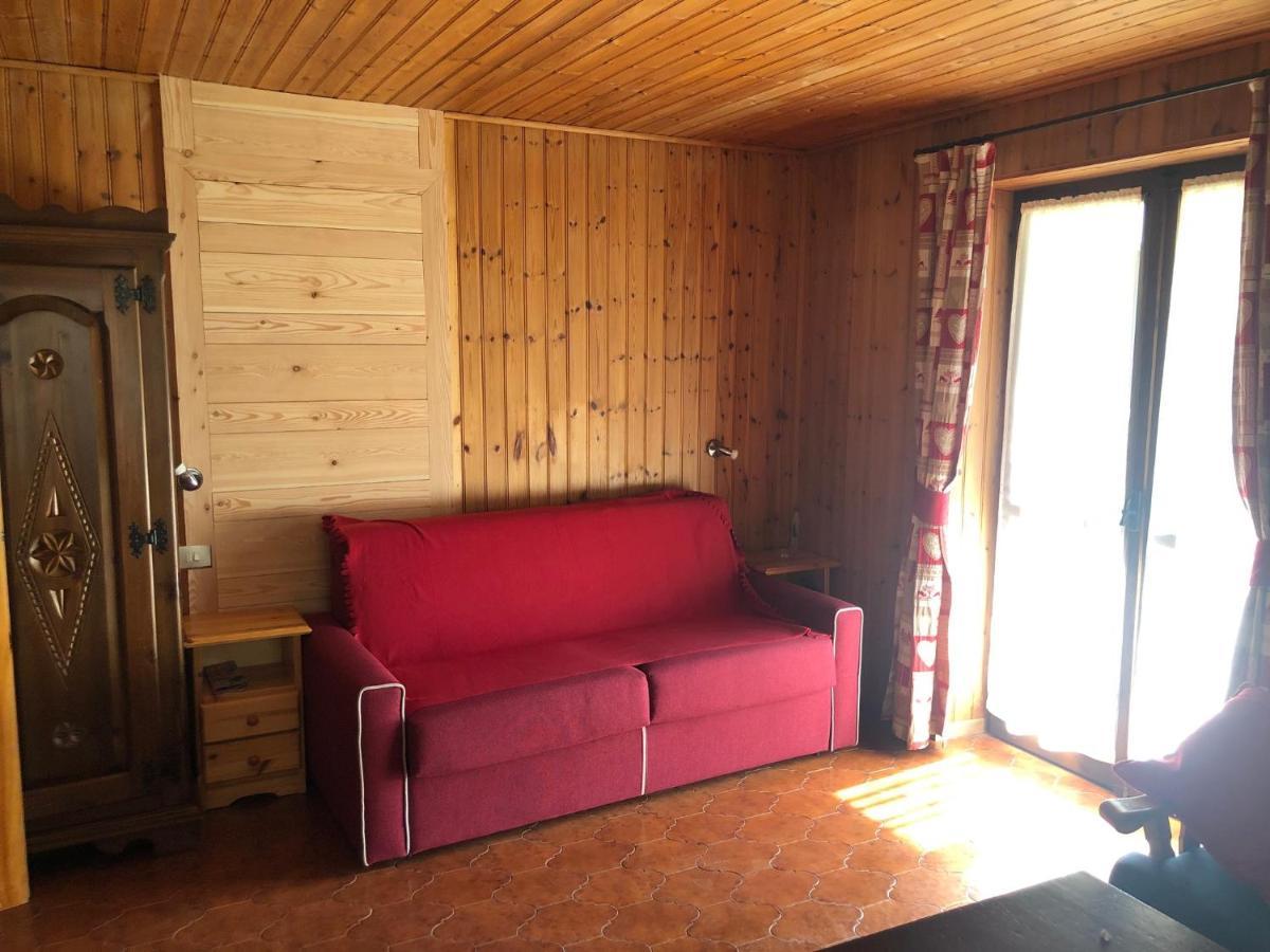 Apartamento Ampio Monolocale In Centro Champoluc Exterior foto